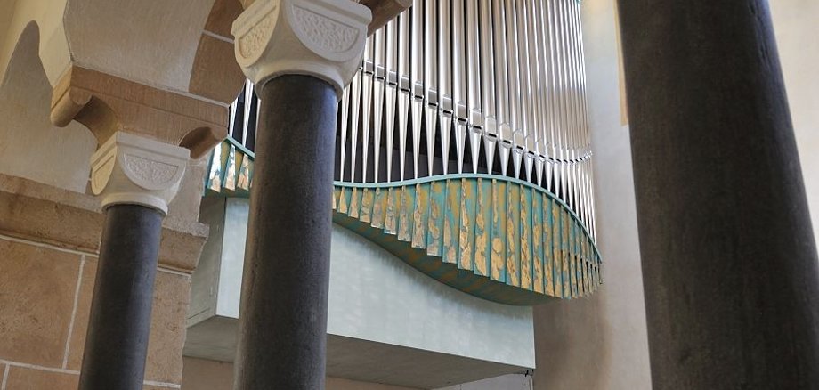 Blick auf die Orgel von Südosten